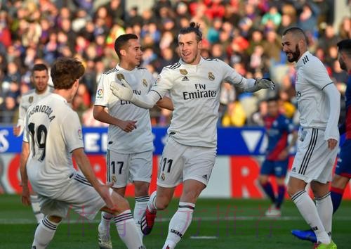 華歷簡奴 對 皇家馬德里