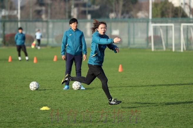 国际足联/中国足协女子裁判培训班顺利举办